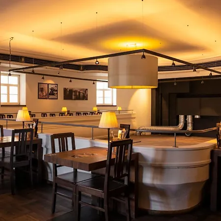Brauhaus-hotel Koenig Von Flandern מלון אוגסבורג